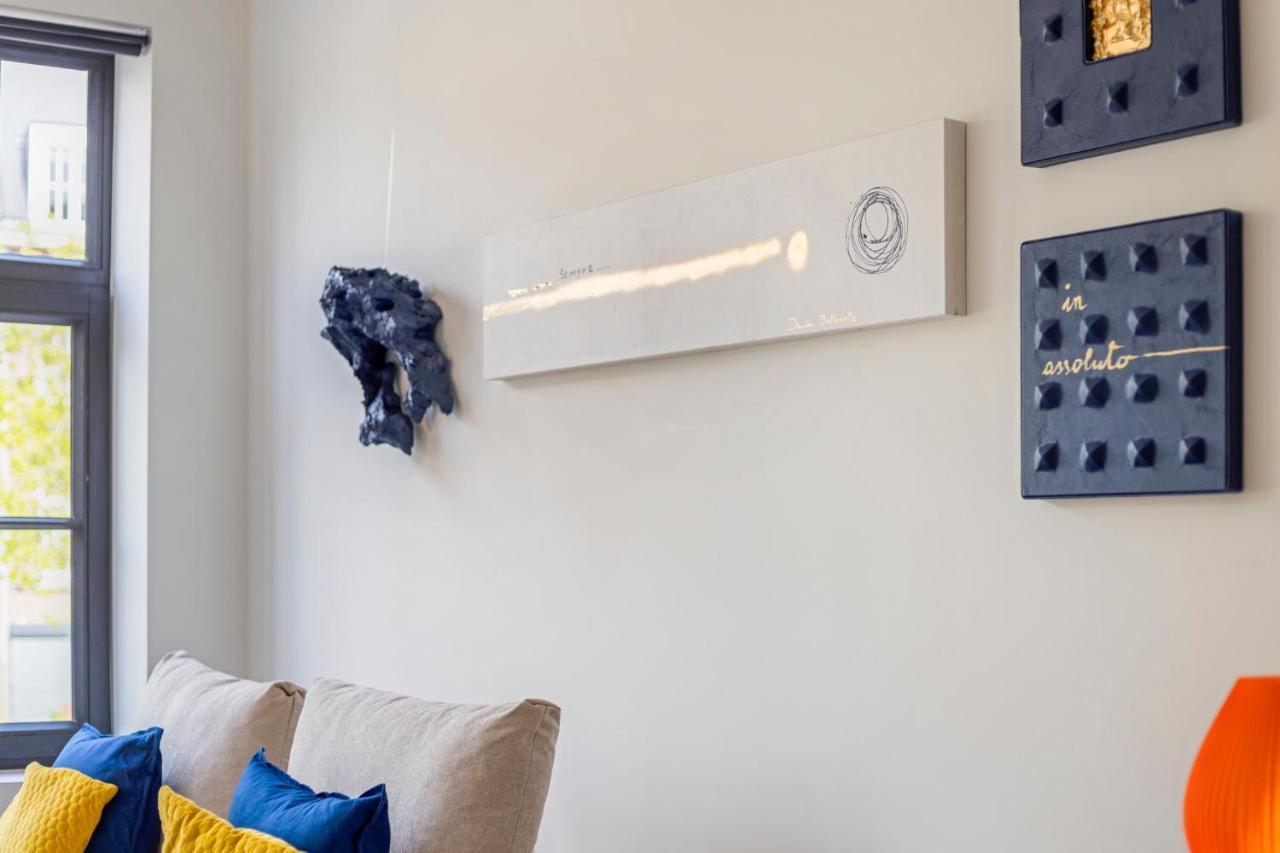 Apartamento Vrijdagmarkt By Lit D'Art Amberes Exterior foto